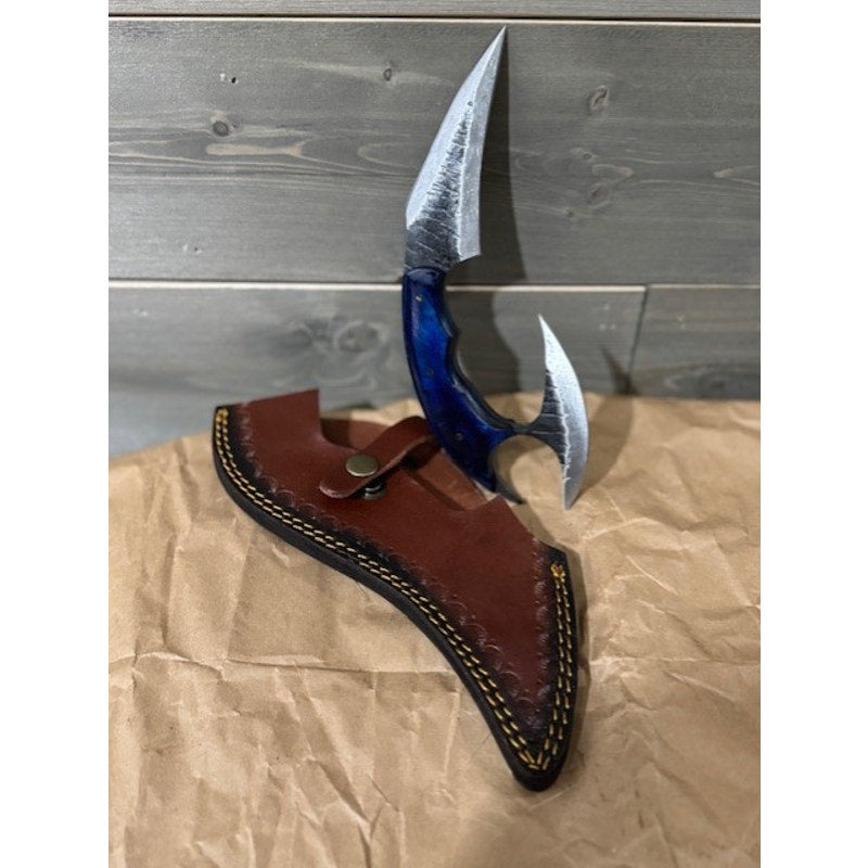 Beautiful Hand Forged Damascus Karambit ~ Pearl Blue Resin Grip