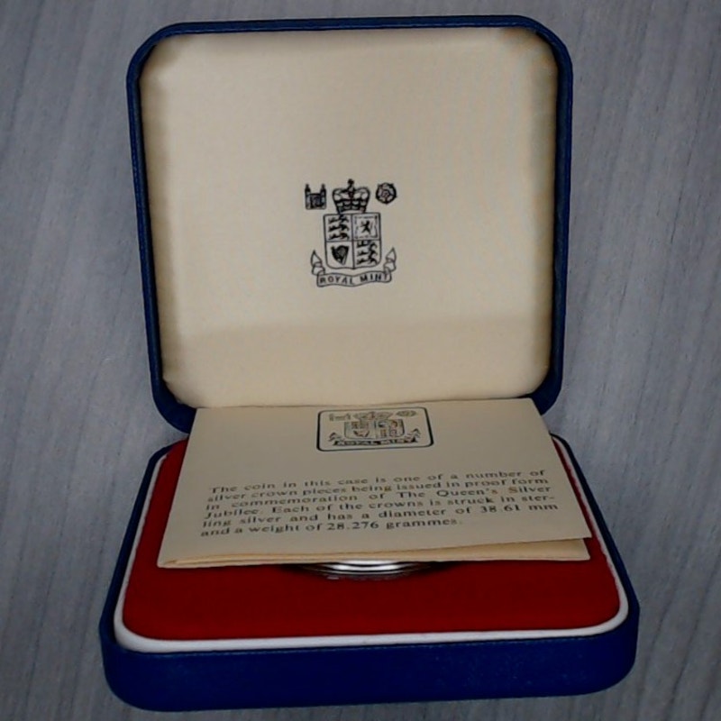 6 February 1977 ~ Tristan Da Cuhna 25 Pence ~ Queen Elizabeth II Jubilee ~ .925