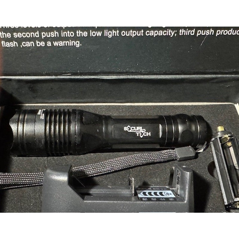 Securitech ~ Novalite Rechargeable Flashlight