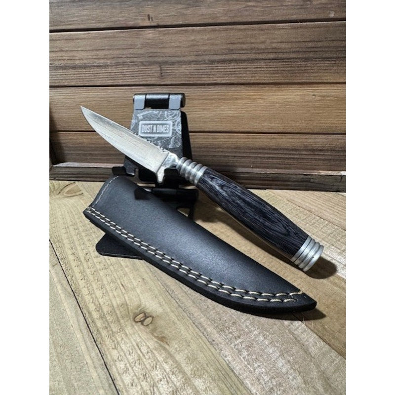 Beautiful Damascus Blade ~ Pakkawood Grip ~ w/Sheath