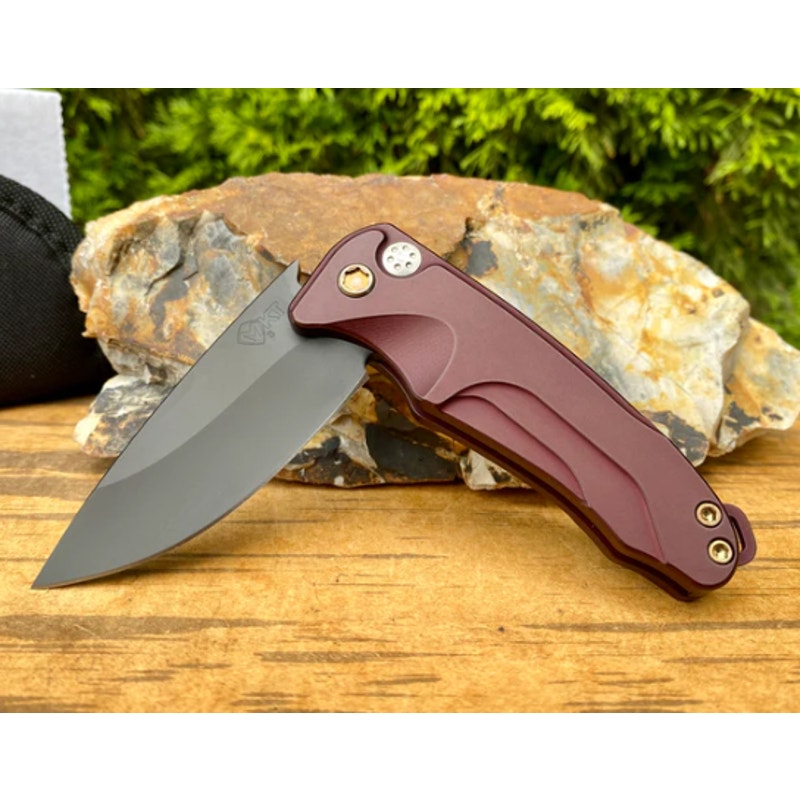 Medford ~ Smooth Criminal ~ Plunge Lock Flipper Knife ~ Red ~ (3" Black PVD)