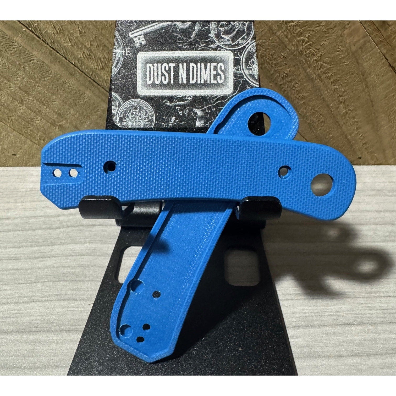 Knafs ~ Lander 1 - Contoured Black Micarta - 14C28N ~ EXTRA Blue Scales