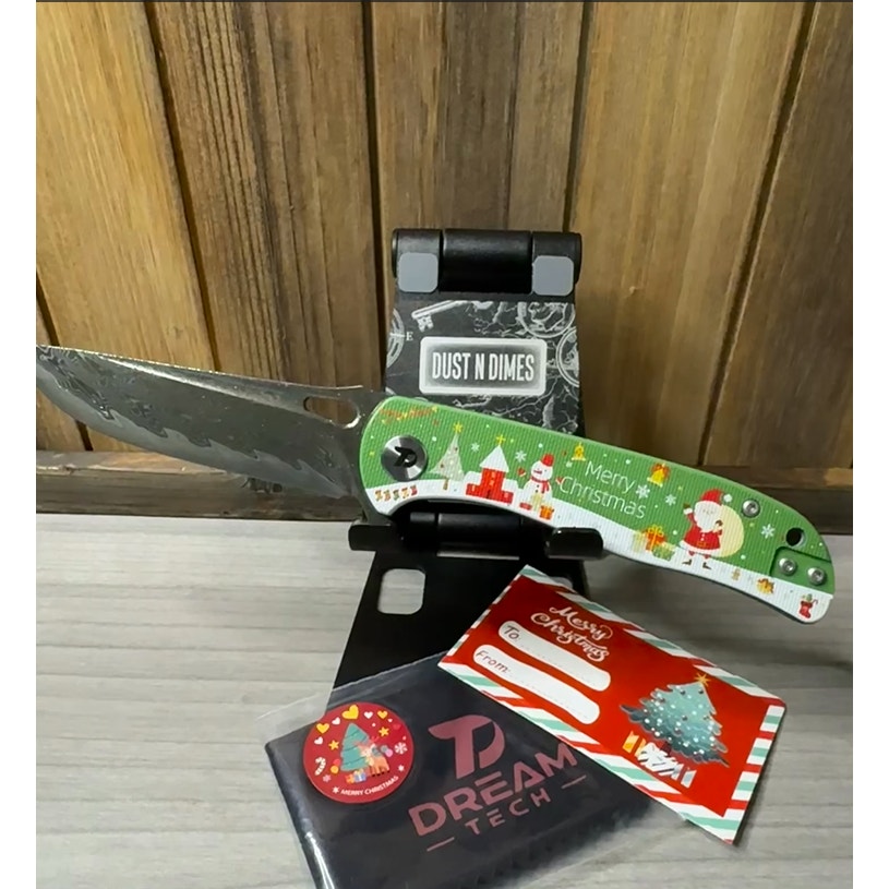 DREAMTECH ~ Folding Pocket Knife ~ Damascus Etching - Christmas Scales ~ D3898CD